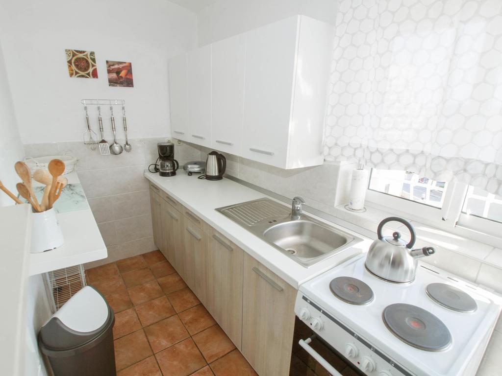 Apartments And Rooms Villa Dona Makarska Kültér fotó