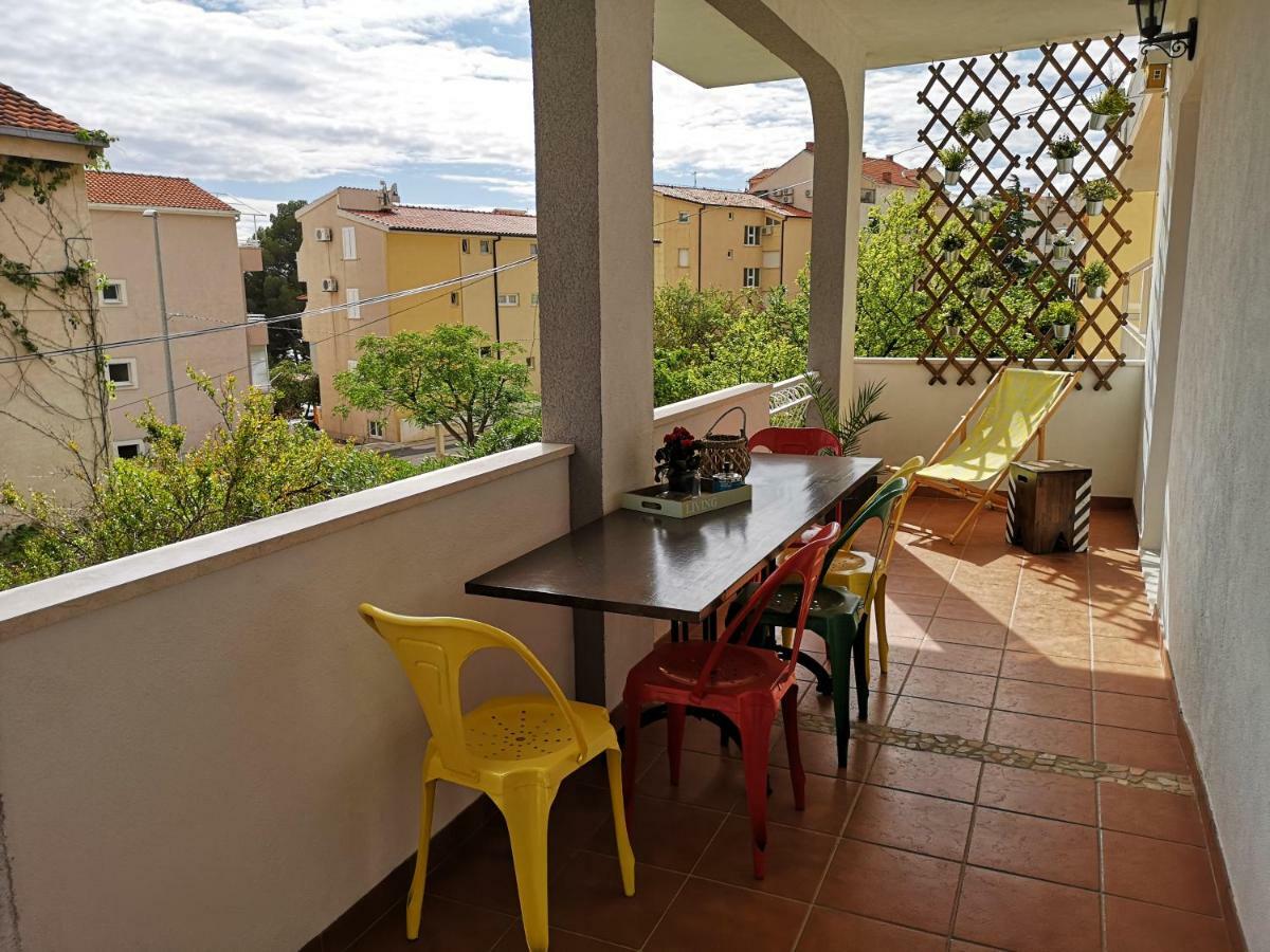 Apartments And Rooms Villa Dona Makarska Kültér fotó